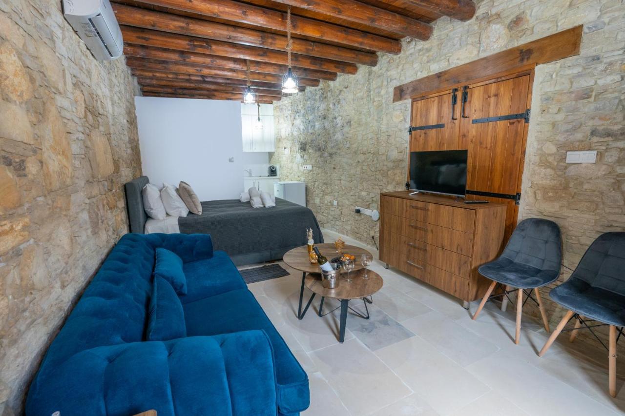 Eidyllio Luxury Suites Omodos Exterior photo